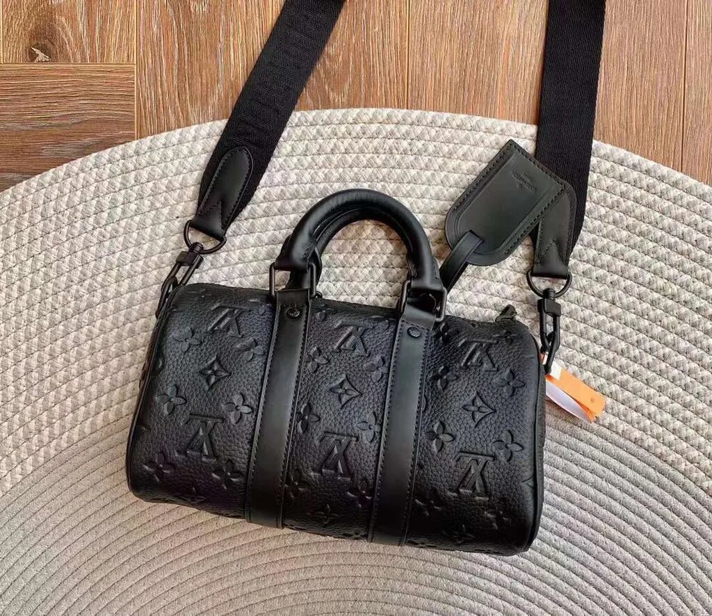 Sacoche  Louis Vuitton