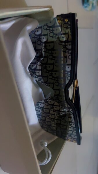 Lunettes de soleil Christian Dior