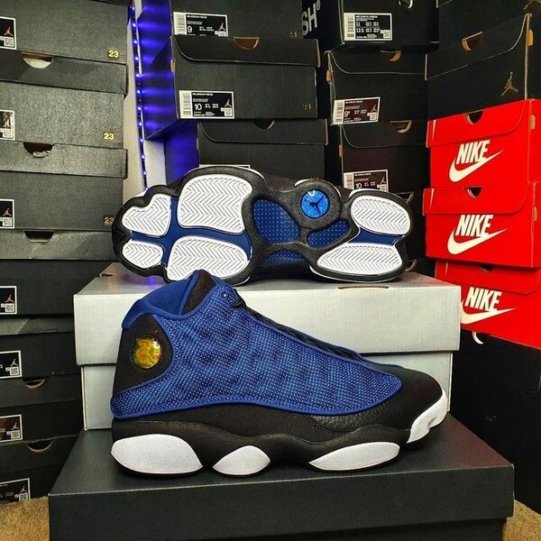 AIR JORDAN 13