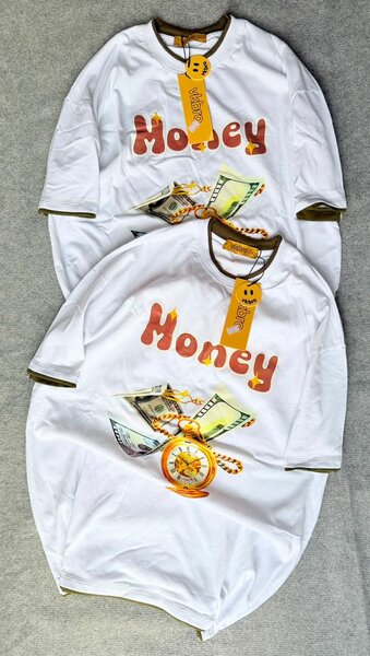 T-shirts graphiques modernes