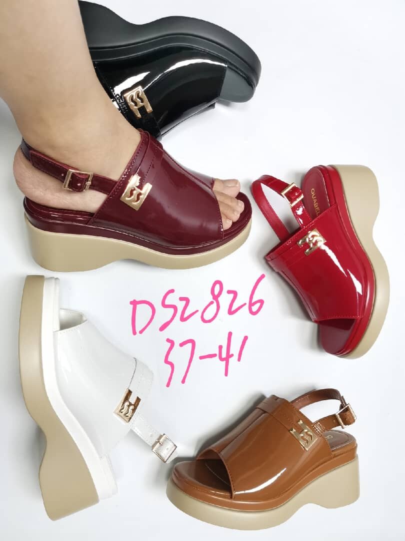 Sandales compensées élégantes