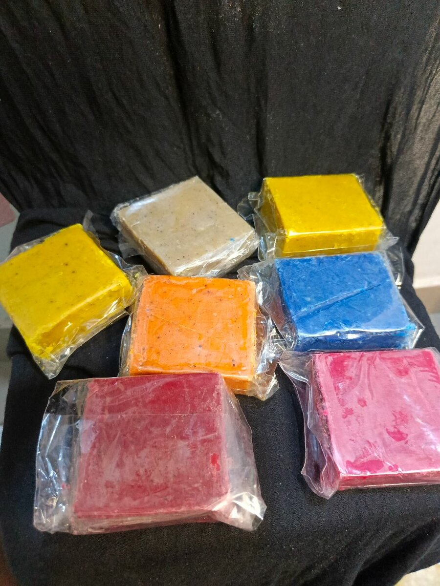 Savons de visage caviar