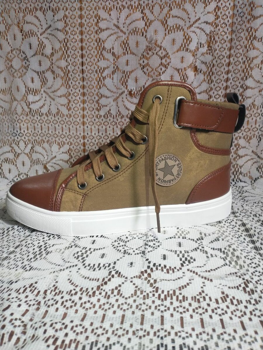 Baskets montantes en toile