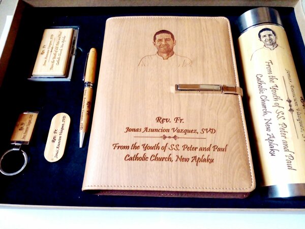 Branded Bamboo Gift Set
