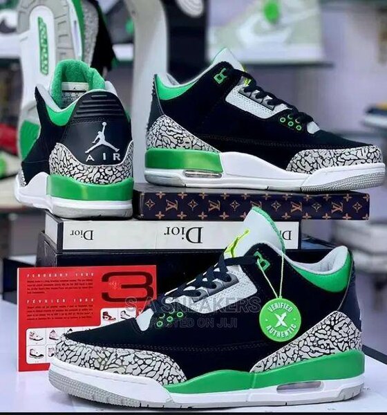 New Nike Air Jordan  III retro Pine Green/Black
