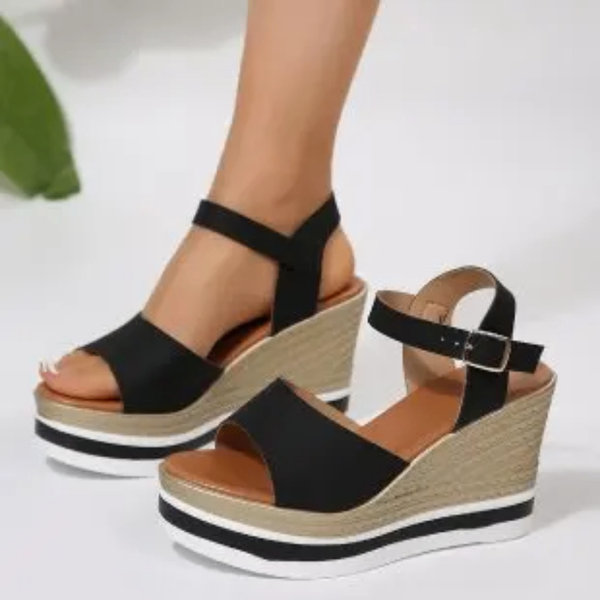 Sandales compensées élégantes