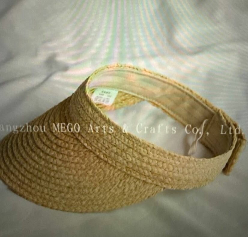 Козырёк из рафии. Натуральный, лёгкий,комфортный