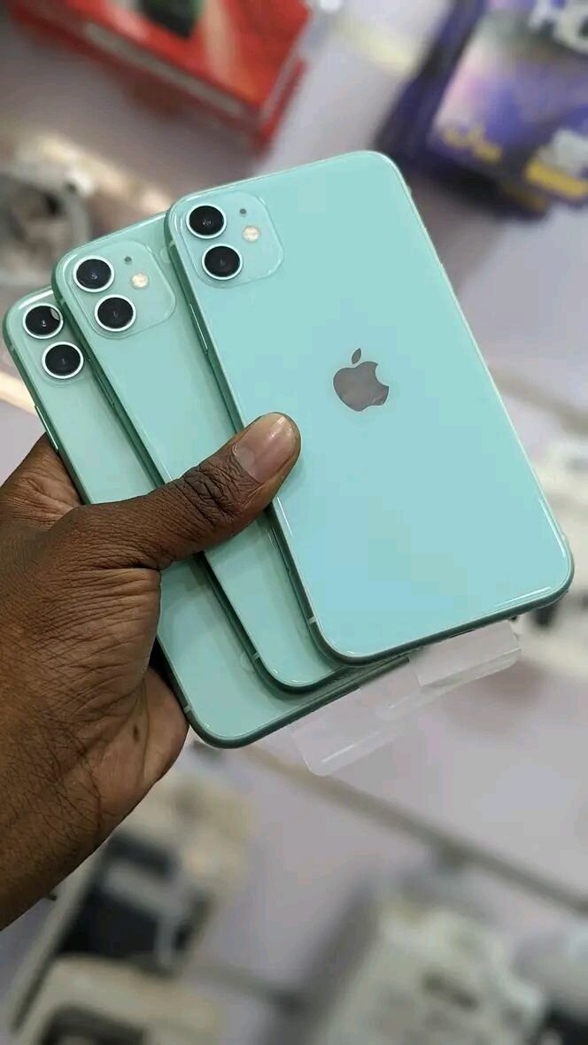 iPhone 11