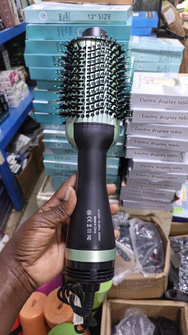 Brosse Chauffante 2000W