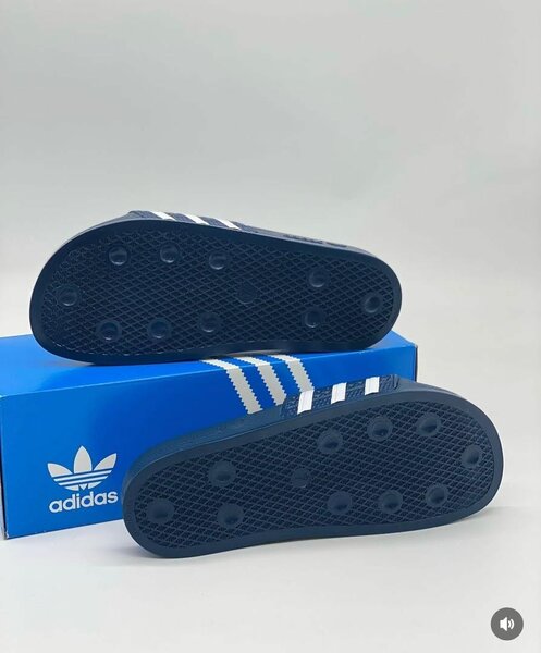 Claquettes Adidas