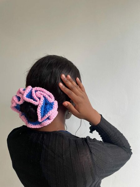 Chouchou en crochet coloré