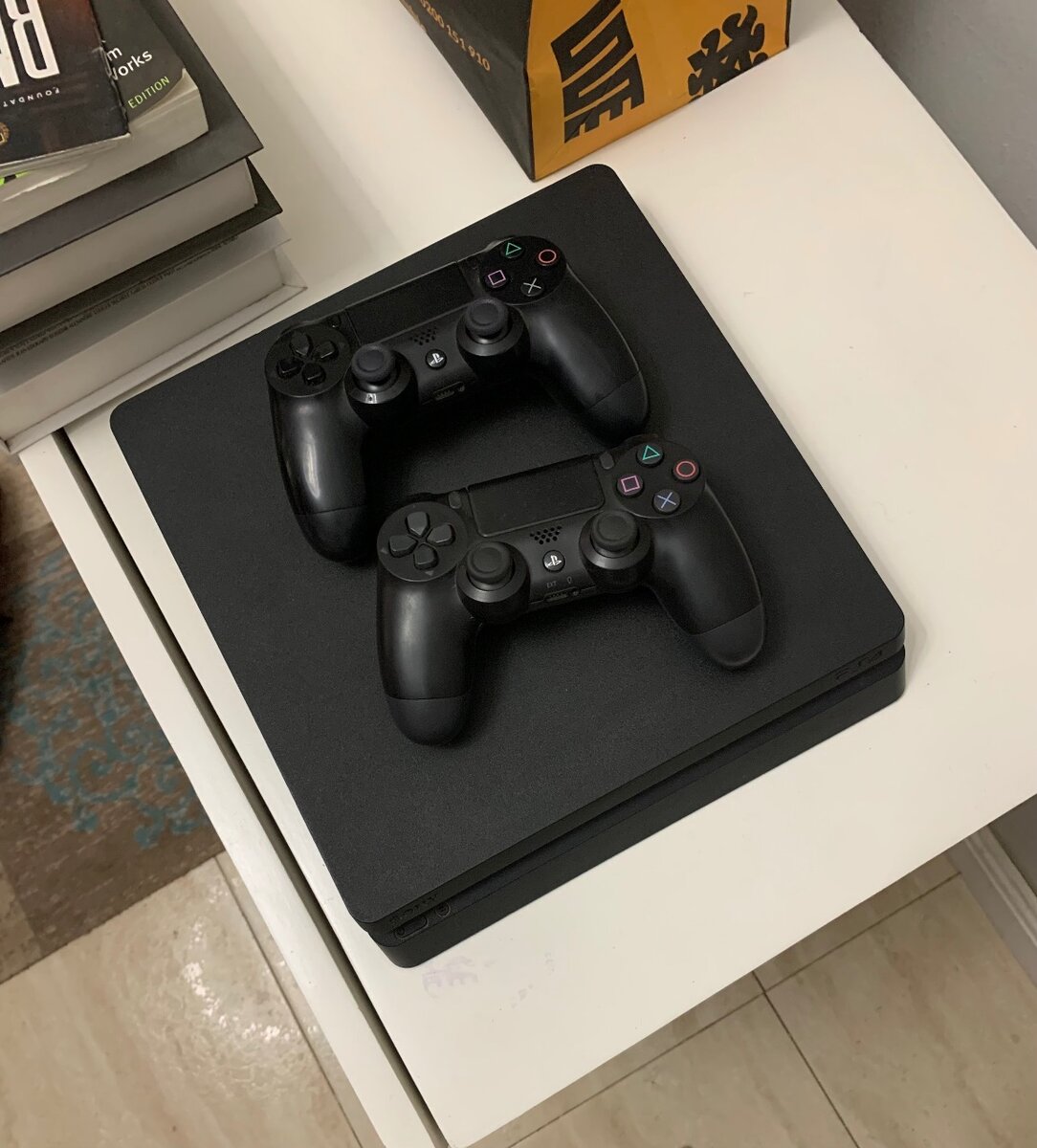 Playstation 4 Slim