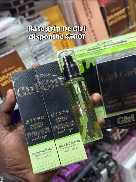 De Girl Hydro Grip Primer