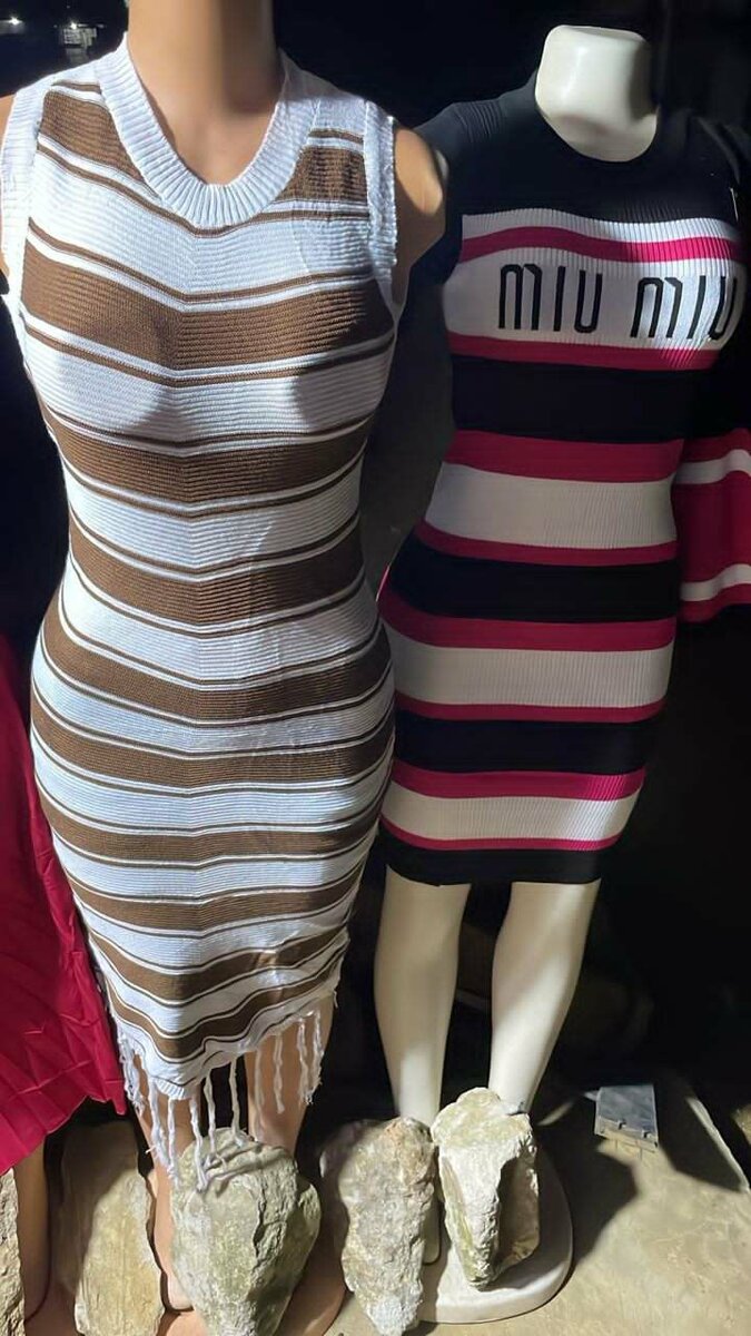 Robe rayée en tricot été