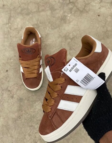 Adidas campus