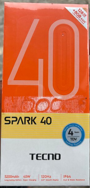 Tecno Spark 40 - Smartphone