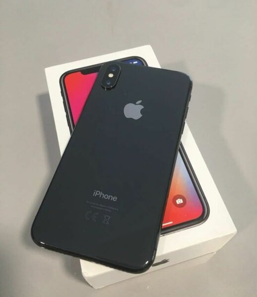 Apple iPhone X Noir - Téléphone Reconditionné