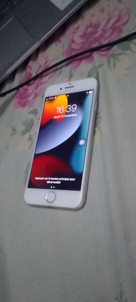 iPhone 7 32GB Argent