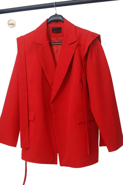 Veste rouge élégante femme