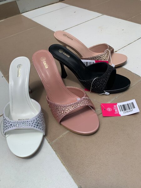 Mules à talons brillants