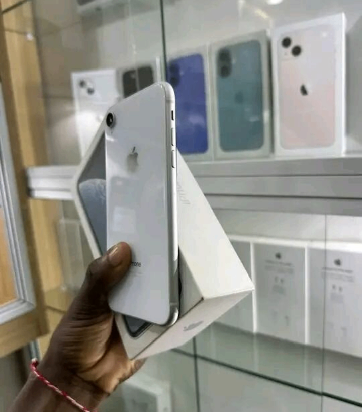 iPhone XR Blanc