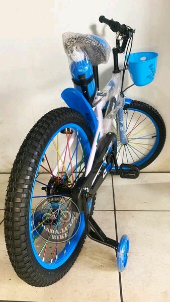 Vélo Enfant avec Roulettes