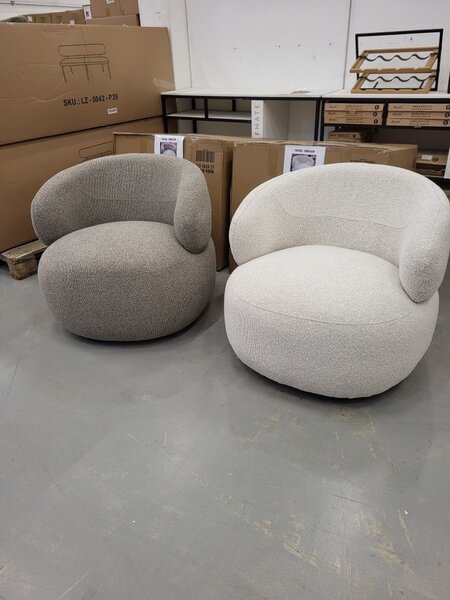 Fauteuil rond en tissu gris