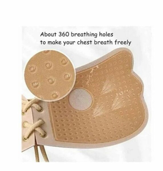 Soutien-gorge sans bretelles adhésif