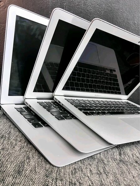 MACBOOK AIR 2017