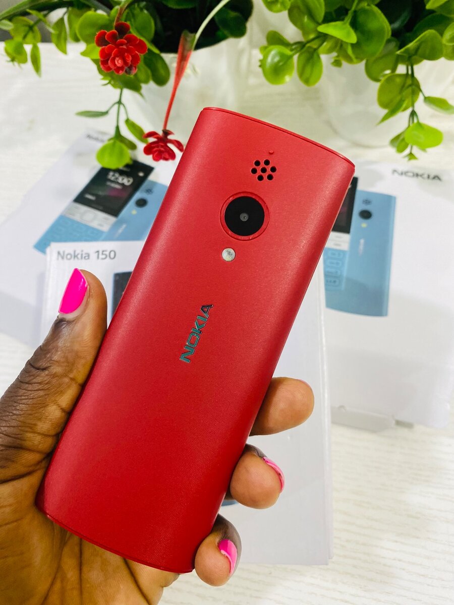 Nokia 150 2023 model. Red