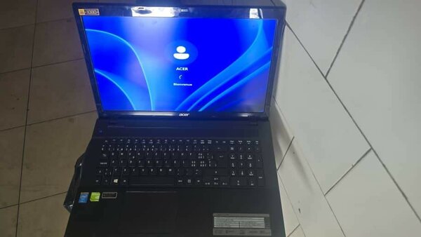Ordinateur Portable Acer i7
