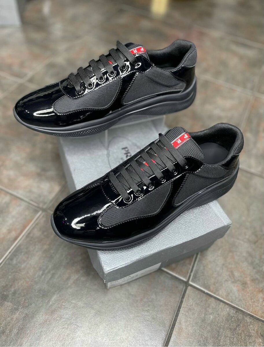 Baskets Noires Brillantes