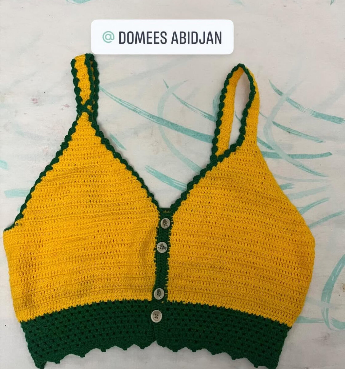 Top crochet jaune et vert