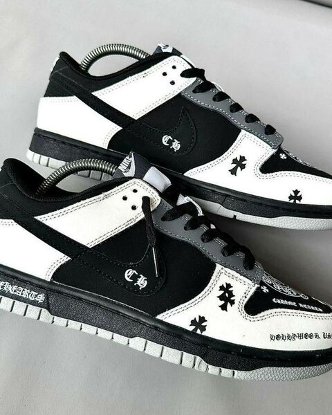 Nike dunk low custom