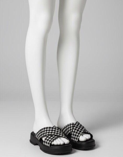 Sandales croisées motif pied-de-poule