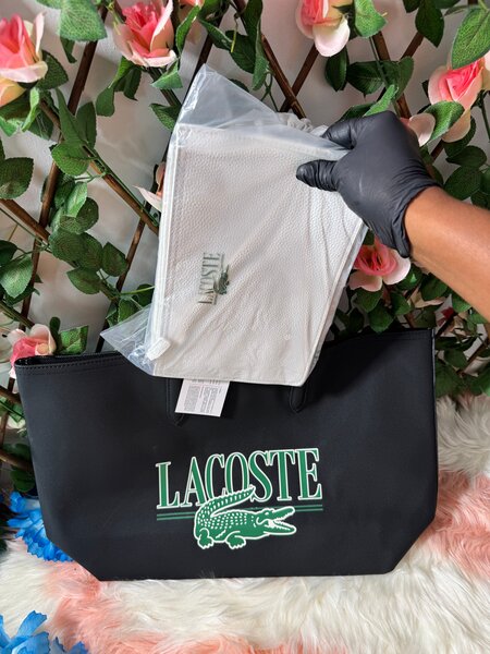 Sac cabas Lacoste élégant