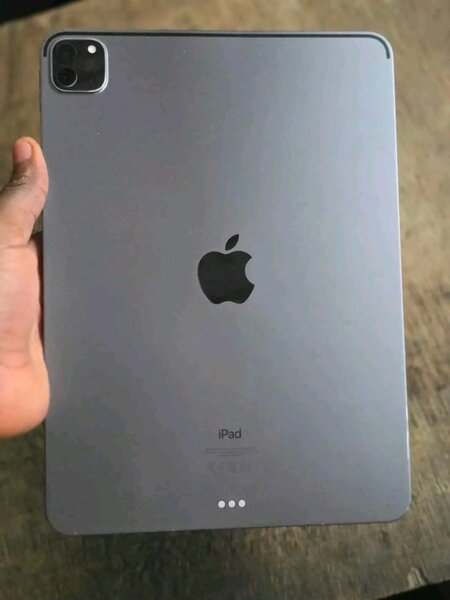 Apple iPad Pro 12.9" Wi-Fi
