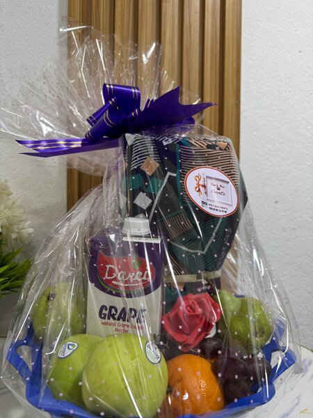 Panier Cadeau Fruits & Jus