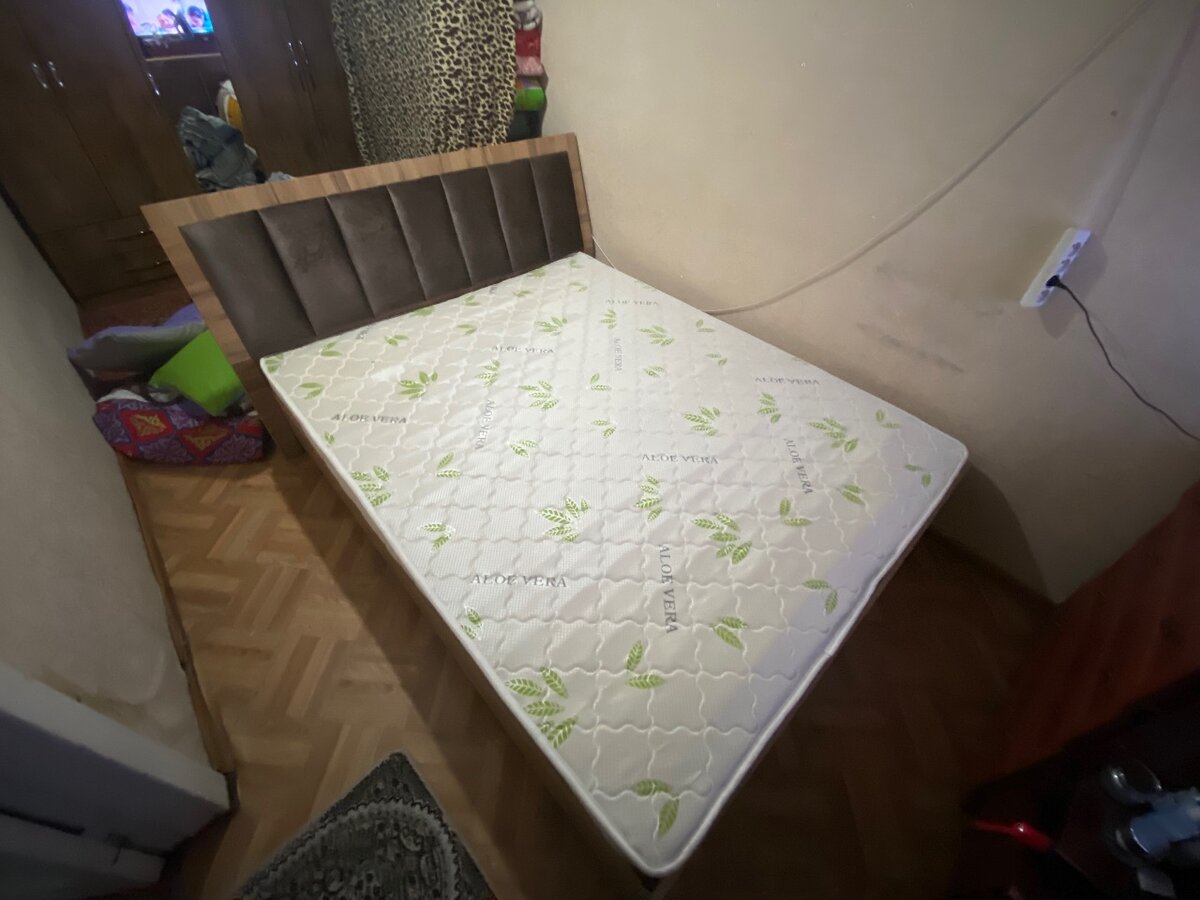 Двух местный кровать Б/У использован пол года