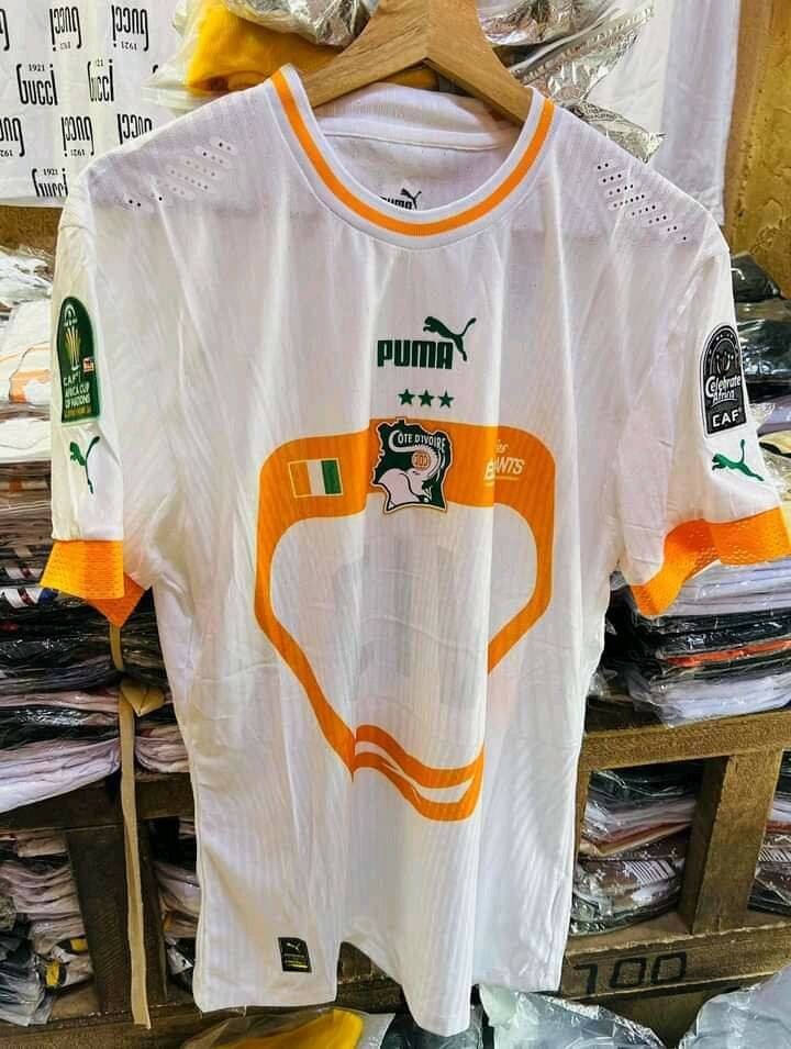 Maillot Côte d'Ivoire version pro max 3 étoiles