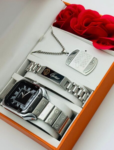 Montre homme en acier avec bracelet et pendentif