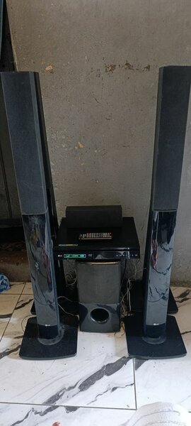 Système Home Cinéma Surround