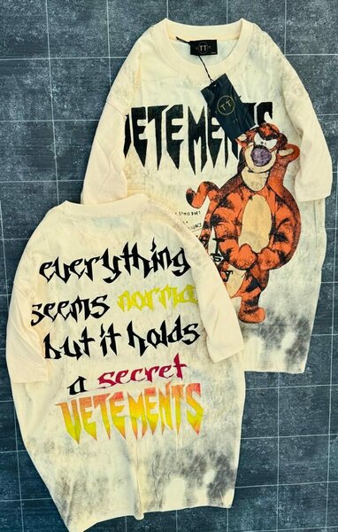 Robes Oversize Statement