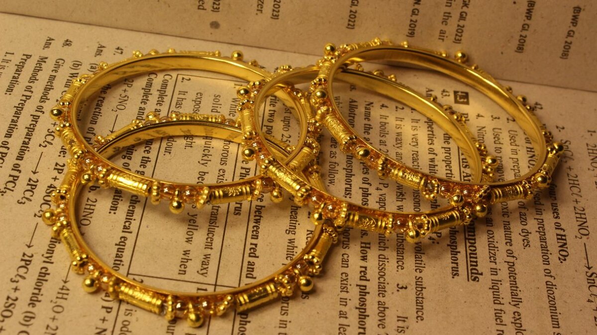 Unique Antique Gold Pearls Design Bangles