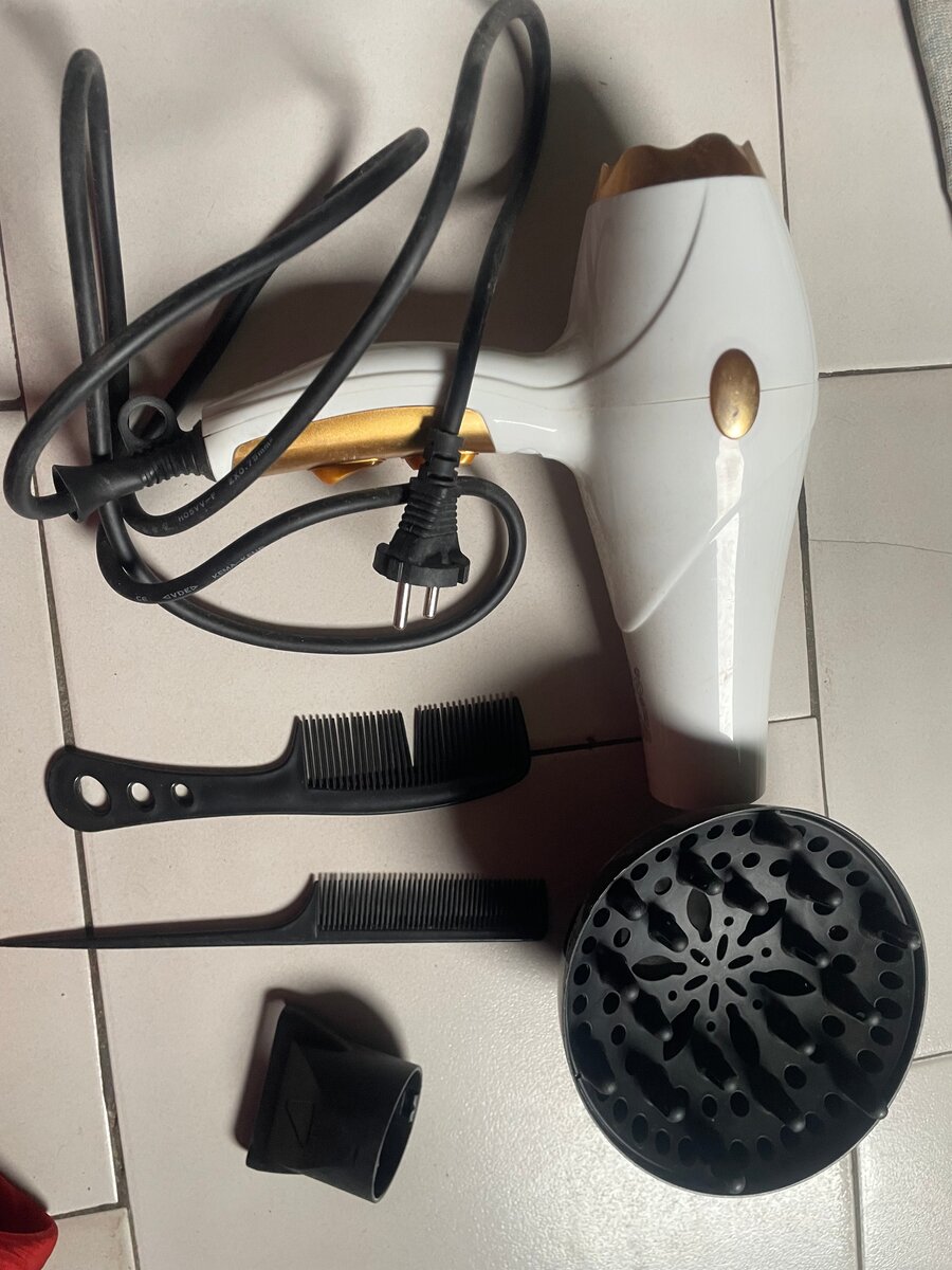 Séchoir à cheveux Aerbes 4 en 1