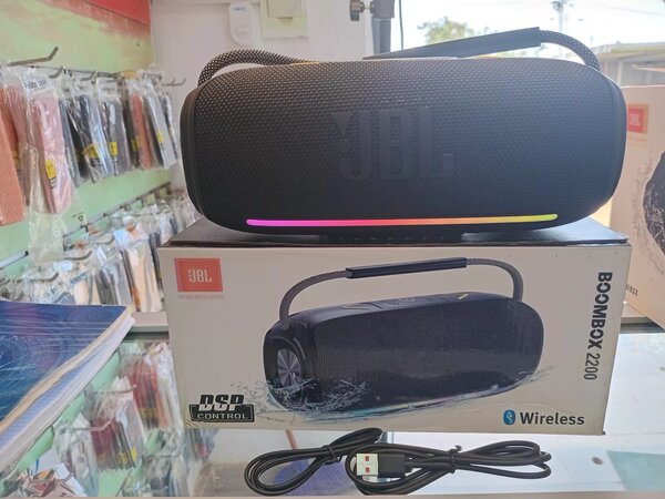 Enceinte Bluetooth JBL Étanche