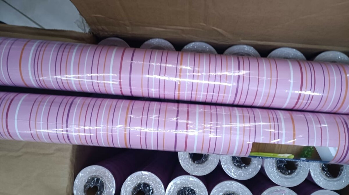 Papier peint autocollant