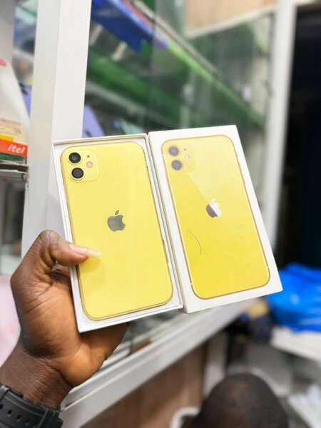 iPhone 11 Jaune Neuf Débloqué