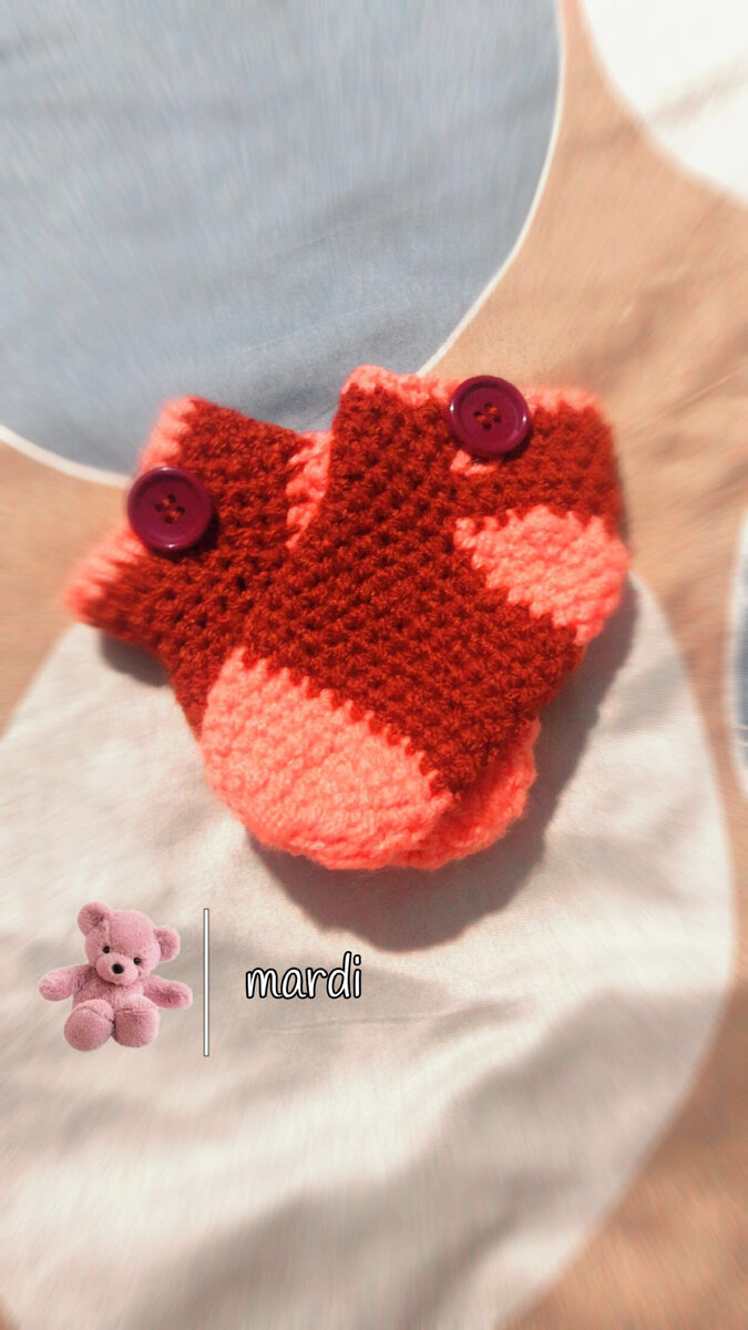 Salopette pour bébé en crochet