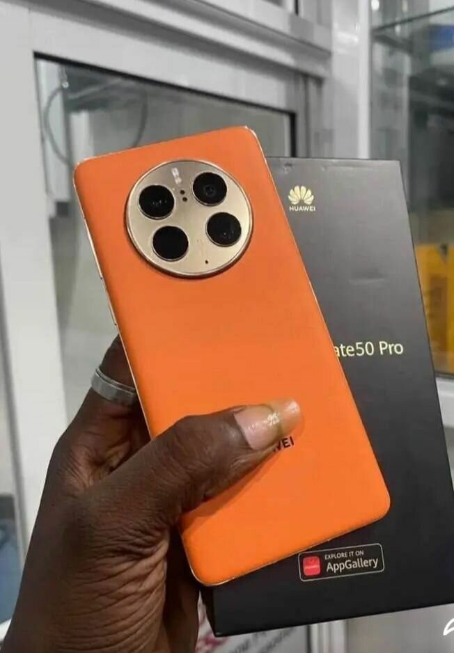 Huawei Mate 50 Pro Orange